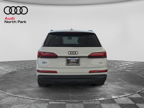 Used 2023 Audi Q7 3.0T Prestige AWD/4WD image 4