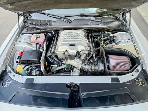 Used 2020 Dodge Challenger SRT Hellcat Redeye image 48