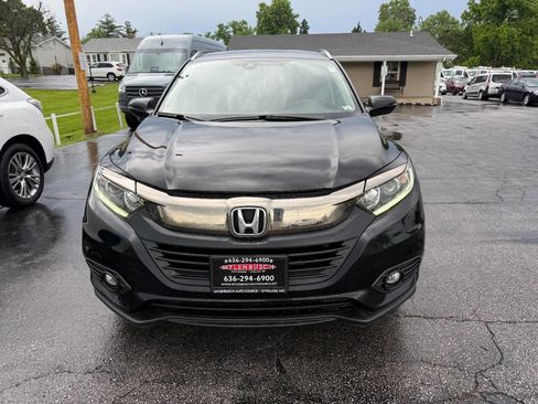 Used 2022 Honda HR-V EX image 3