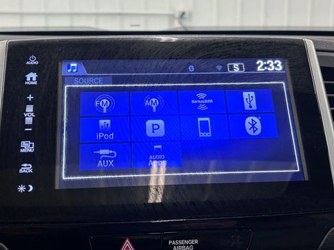Used 2018 Honda Pilot EX-L image 42