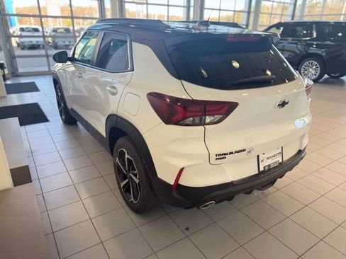 Used 2022 Chevrolet TrailBlazer RS AWD/4WD image 41