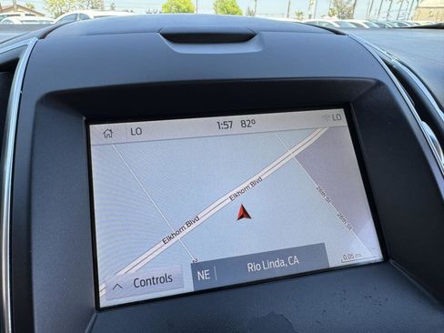 Used 2019 Ford Edge Titanium w/ Equipment Group 301A image 31