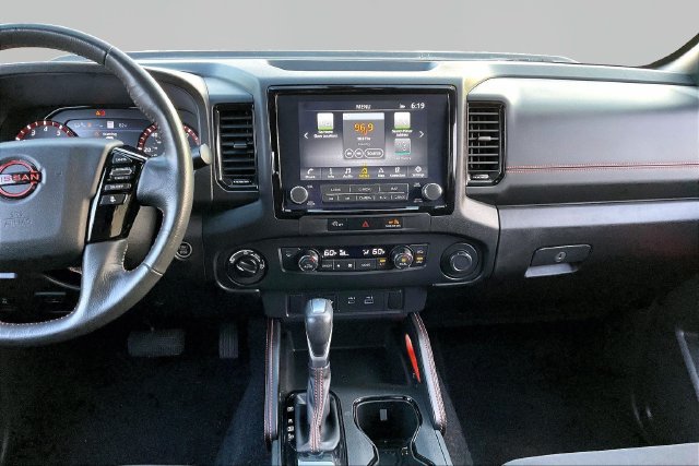 Used 2024 Nissan Frontier PRO-4X w/ Technology Package AWD/4WD image 9