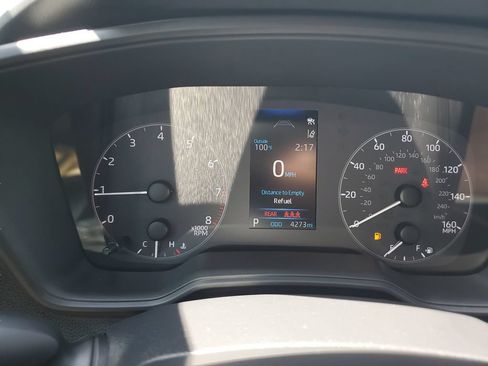 Certified 2025 Toyota Corolla LE FWD image 21