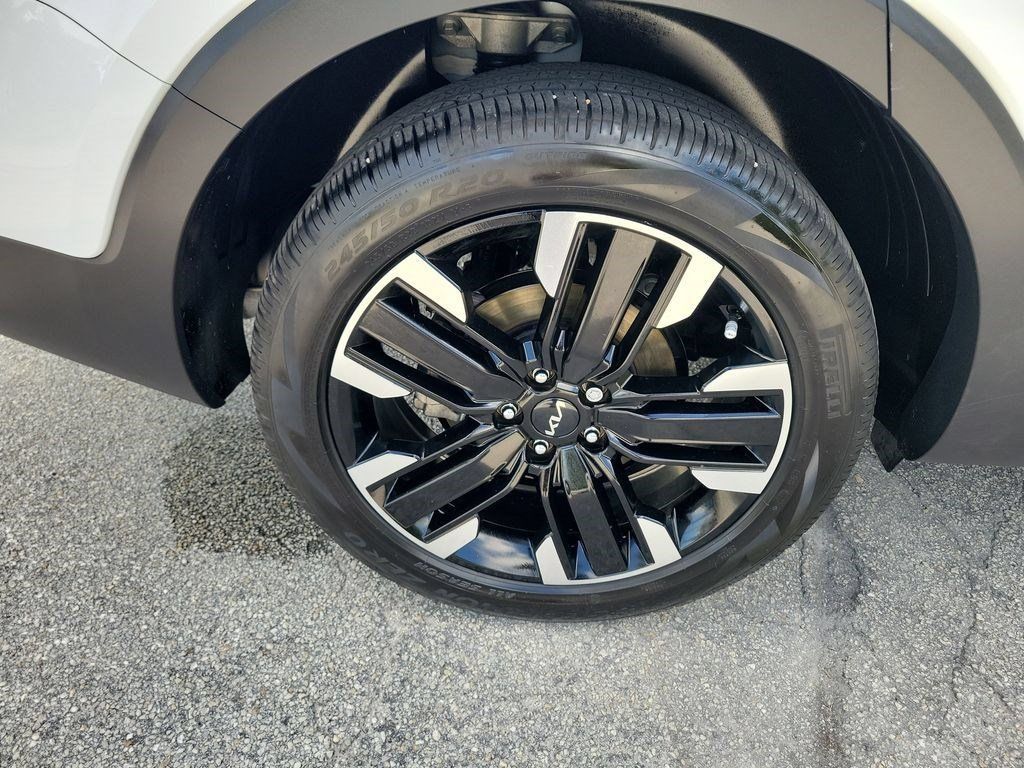 Certified 2025 Kia Telluride SX FWD image 31