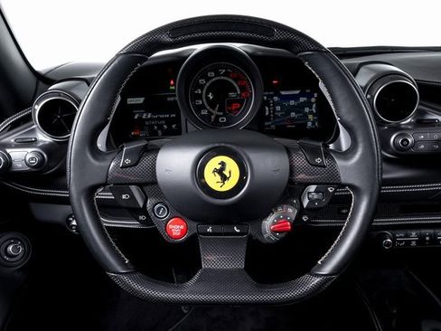 Certified 2021 Ferrari F8 Tributo image 6