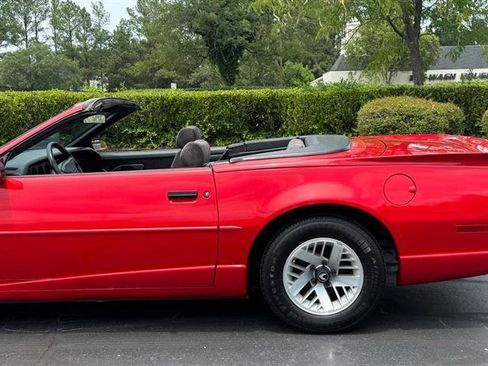 Used 1992 Pontiac Firebird Convertible RWD image 3