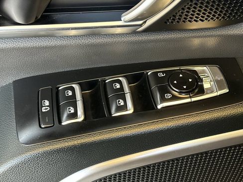 Used 2025 Kia Telluride EX X-Line AWD/4WD image 12
