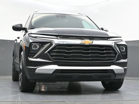 Certified 2024 Chevrolet TrailBlazer LT FWD image 36