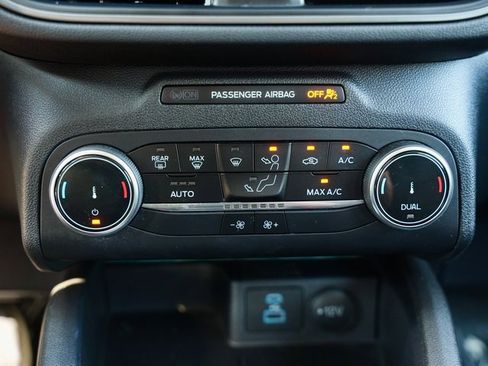 Used 2023 Ford Escape Active image 22