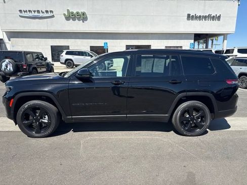 Certified 2023 Jeep Grand Cherokee L Laredo RWD image 2