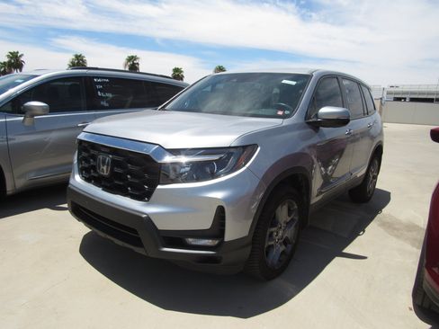 Used 2023 Honda Passport EX-L image 1