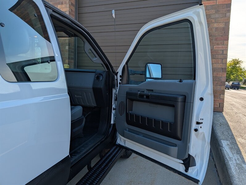 Used 2014 Ford F250 XL w/ Power Equipment Group AWD/4WD image 19
