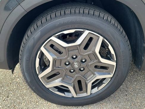 Used 2023 Hyundai Santa Fe SEL Premium image 10