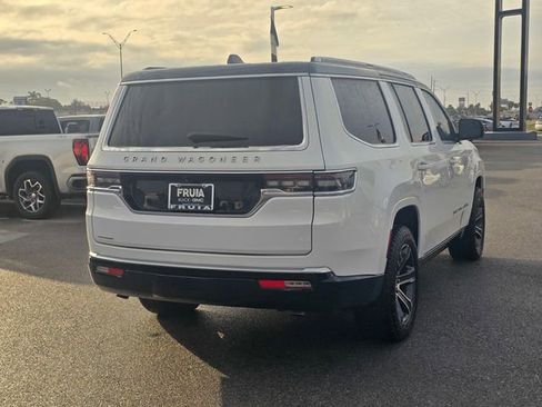 Used 2023 Jeep Grand Wagoneer 4WD image 6