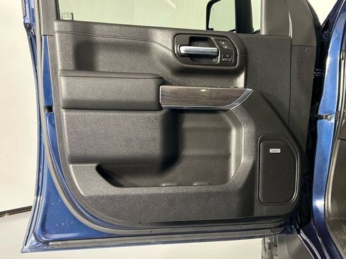 Used 2021 Chevrolet Silverado 2500 LTZ w/ LTZ Plus Package image 34