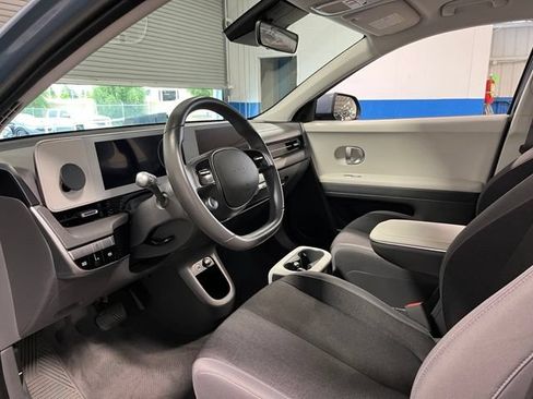 Used 2024 Hyundai Ioniq 5 SE AWD/4WD image 21