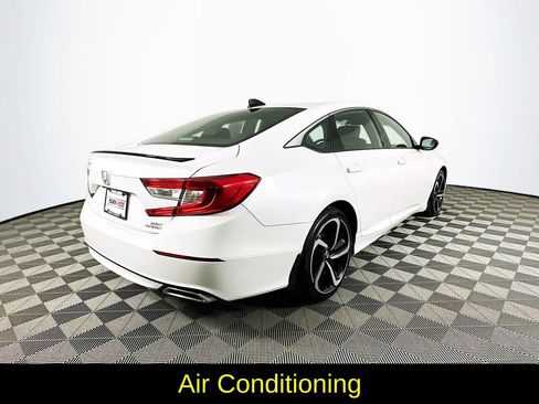 Used 2022 Honda Accord Sport image 10