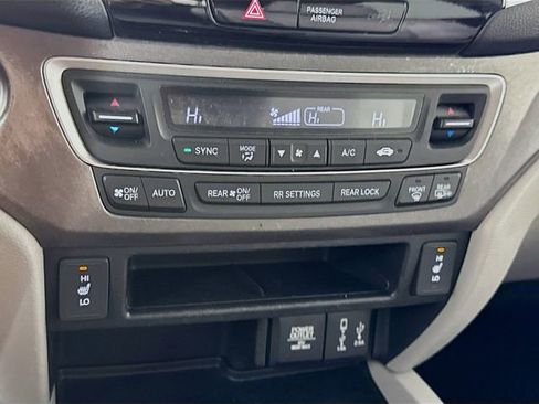 Used 2017 Honda Pilot EX-L image 16