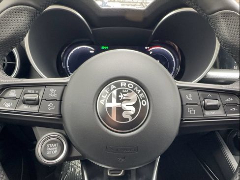 New 2026 Alfa Romeo Stelvio Sprint w/ Convenience Package AWD/4WD image 44