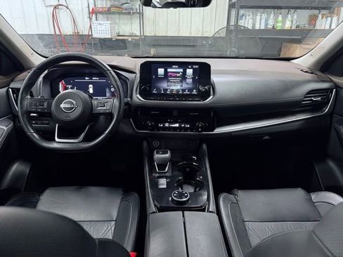 Used 2023 Nissan Rogue Platinum w/ Platinum Premium Package AWD/4WD image 24