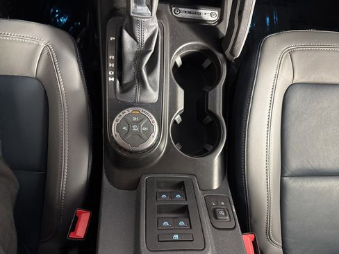 Used 2021 Ford Bronco Outer Banks image 30