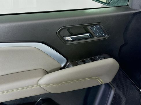 Used 2024 Chevrolet Colorado ZR2 w/ ZR2 Bison Edition image 17