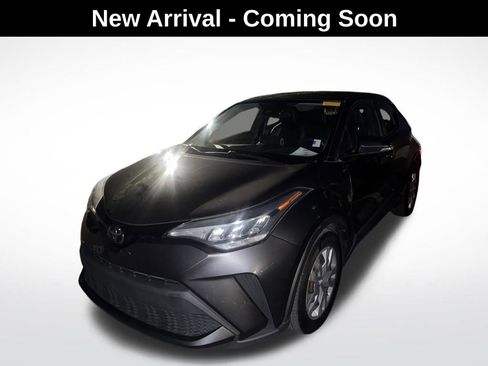 Used 2021 Toyota C-HR LE image 1
