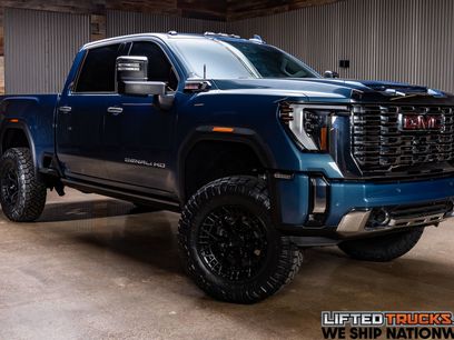 Used 2025 GMC Sierra 2500 Denali w/ Denali Reserve Package