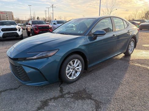 New 2026 Toyota Camry LE image 4