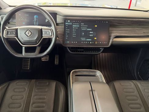 Used 2022 Rivian R1T Launch Edition AWD/4WD image 3