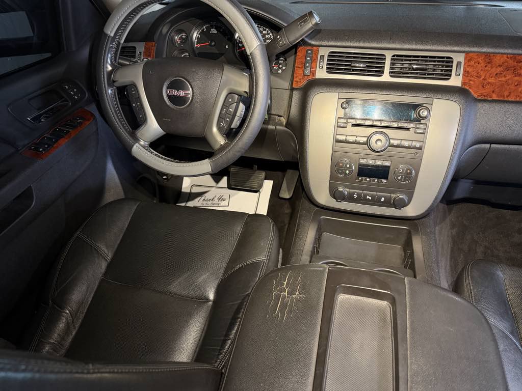 Used 2013 GMC Sierra 2500 SLT w/ SLT Convenience Package AWD/4WD image 32
