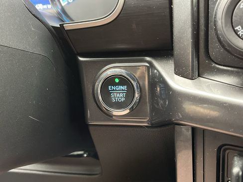 Used 2023 Ford F150 XLT w/ Equipment Group 302A High image 21