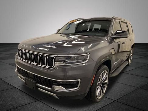 Used 2023 Jeep Wagoneer Series II w/ Convenience Group I AWD/4WD image 3