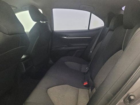 Used 2021 Toyota Camry LE w/ Convenience Package FWD image 18