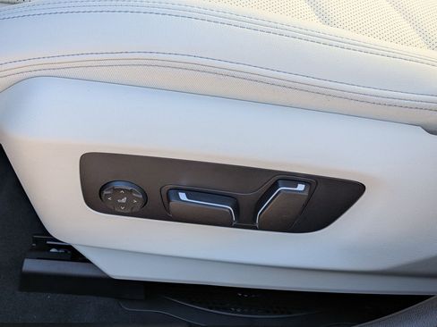 New 2026 BMW 530i w/ M Sport Package image 16