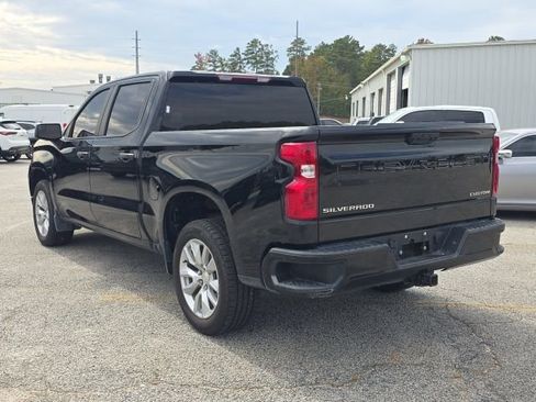 Used 2022 Chevrolet Silverado 1500 Custom image 4