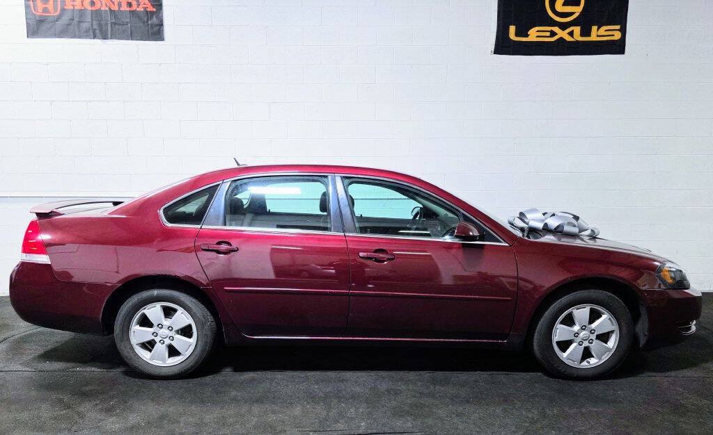 Used 2007 Chevrolet Impala LT FWD image 2