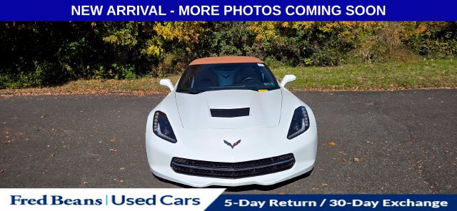 Used 2017 Chevrolet Corvette Stingray Convertible RWD image 2