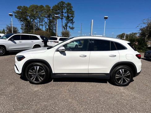 Certified 2025 Mercedes-Benz GLA 250 image 2