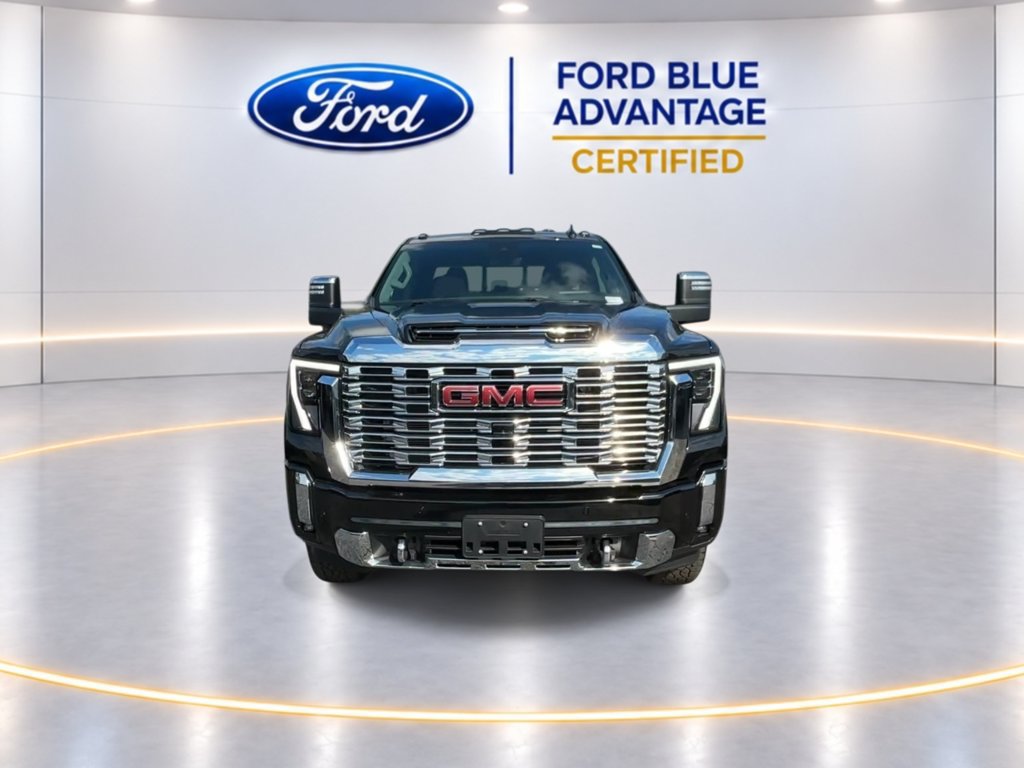 Used 2024 GMC Sierra 2500 Denali w/ Denali Reserve Package AWD/4WD image 4