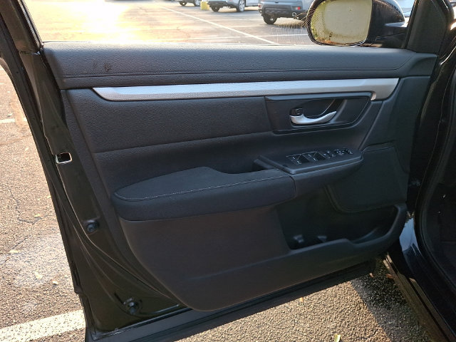 Used 2018 Honda CR-V LX image 12