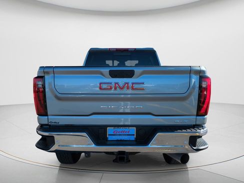 Used 2025 GMC Sierra 3500 SLT w/ SLT Premium Package image 5