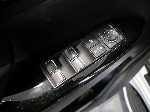 Used 2016 Lexus LX 570 4WD image 15