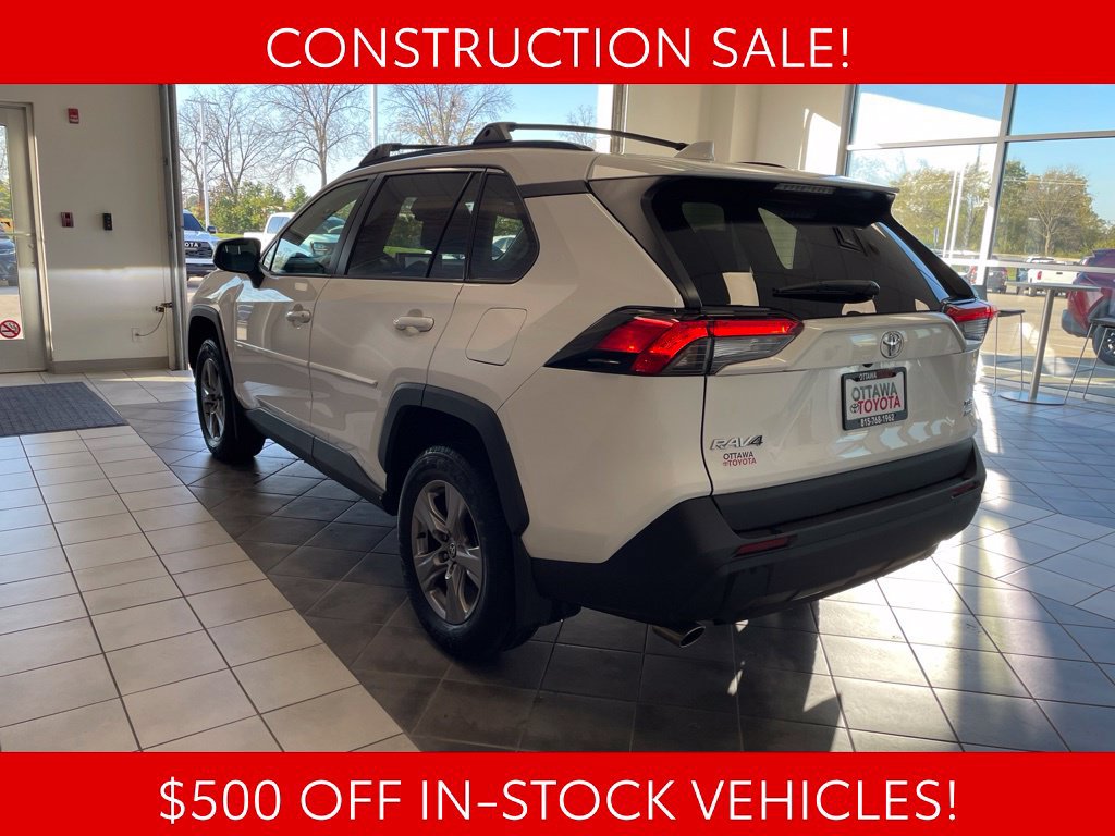 Used 2023 Toyota RAV4 XLE w/ Convenience Package AWD/4WD image 8