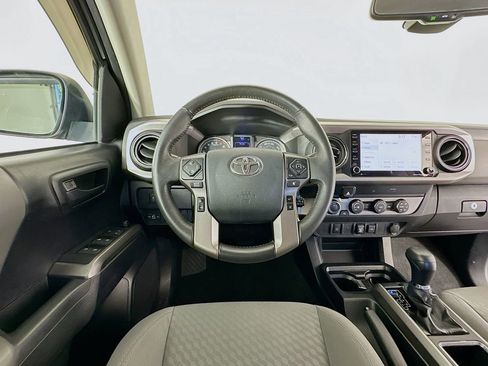 Used 2020 Toyota Tacoma SR5 image 30