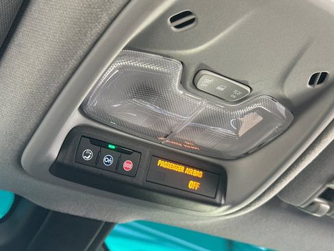 Used 2023 Chevrolet Bolt LT w/ Infotainment Package FWD image 23