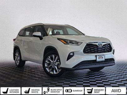 Used 2021 Toyota Highlander Limited