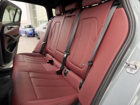 Used 2023 BMW X4 M40i w/ Premium Package image 13