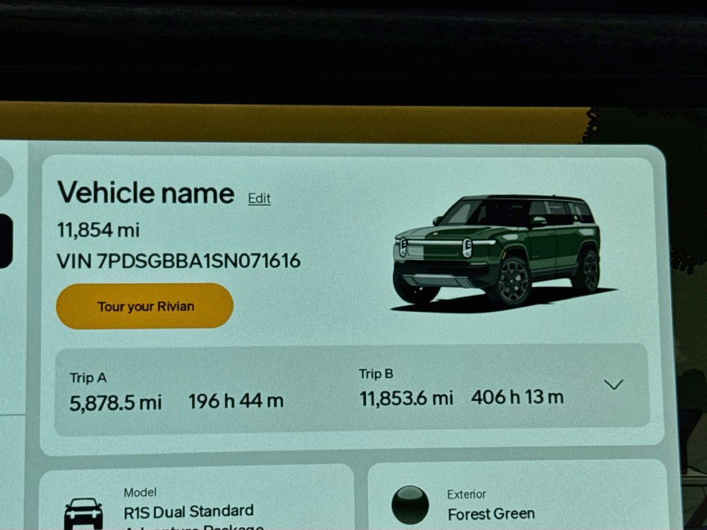 Used 2025 Rivian R1S Adventure Dual AWD/4WD image 26